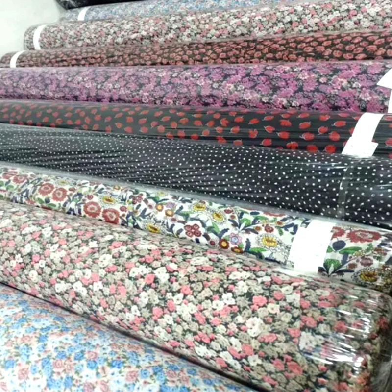 TMIE-08-3-2 115GSM polyesteriprintti Twill Poplin kangas
